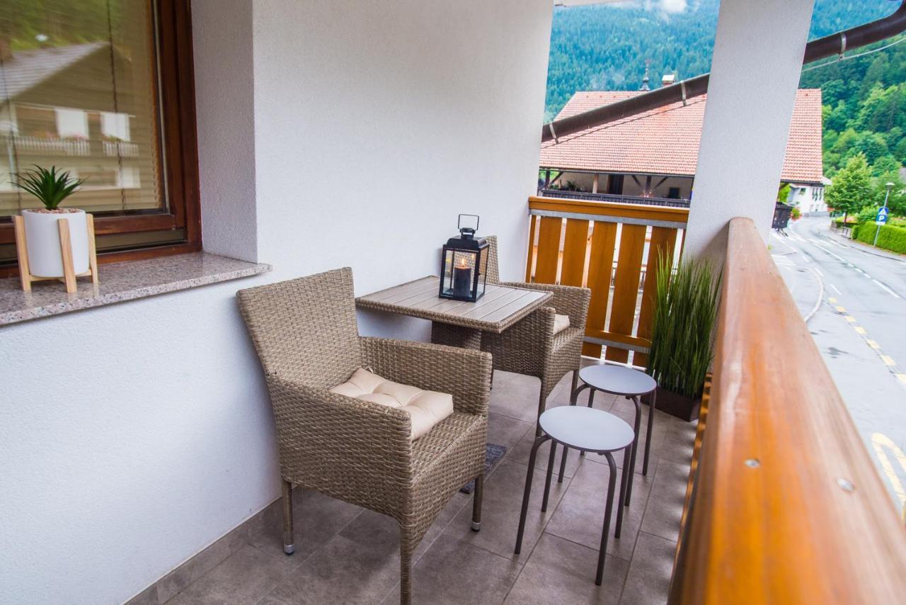 Apartment Veninsek Luce ภายนอก รูปภาพ