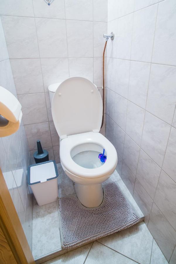 Apartment Veninsek Luce ภายนอก รูปภาพ