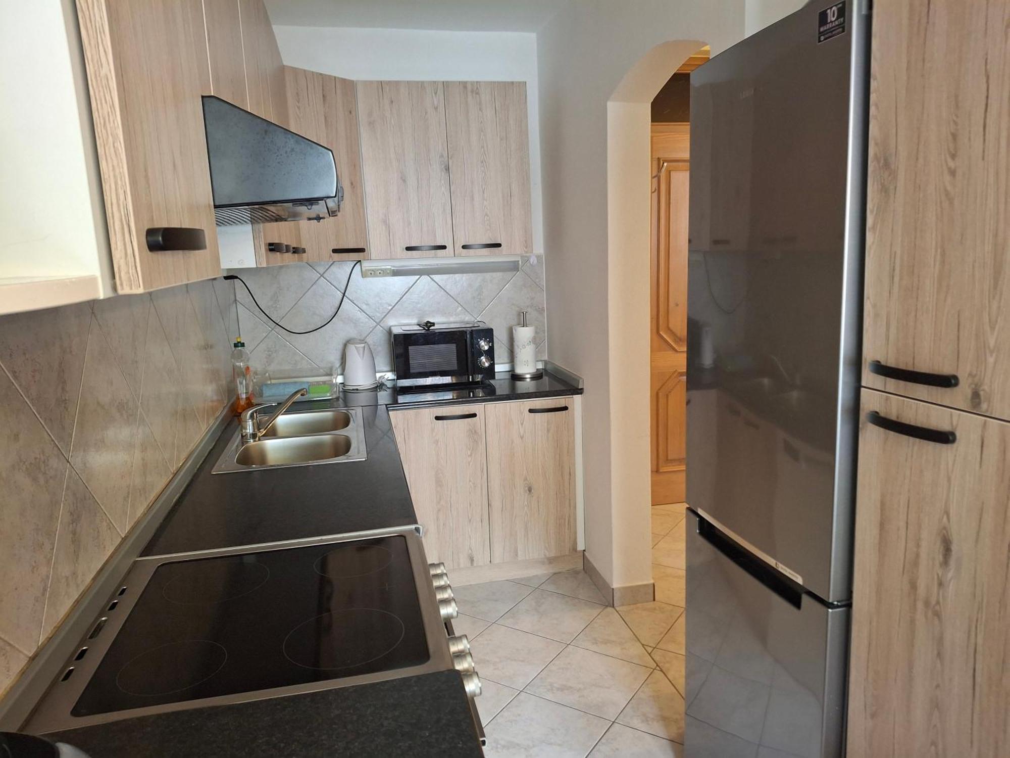 Apartment Veninsek Luce ภายนอก รูปภาพ